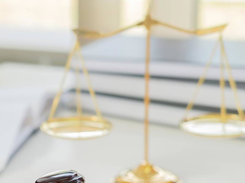 上海工伤律师事务所视角下：替同事加班受伤能否认定工伤的深度剖析